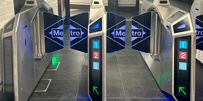 Nuevos tornos inteligentes en las estaciones de Cuatro Caminos y Reyes Catlicos del metro de Madrid